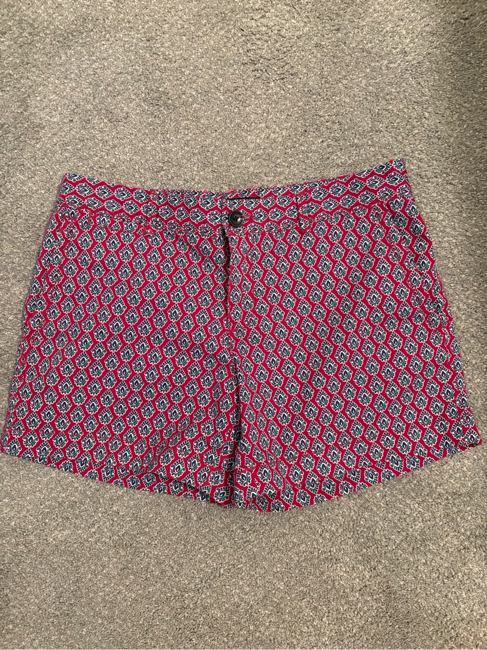 Banana Republic Red & Navy Geometric Pull-On Shorts
